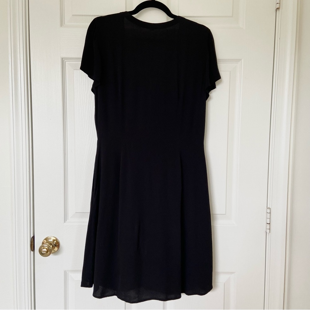 Loft Button Down Flutter Dress - Picture 6 of 10
